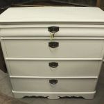 849 3242 CHEST OF DRAWERS